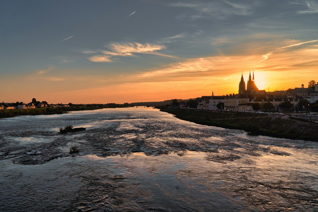 Vale do Loire: castelos, vinhos e hospedagem de luxo na França